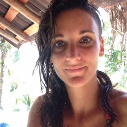 Julie Millour true yoga reviews ambassador profile    